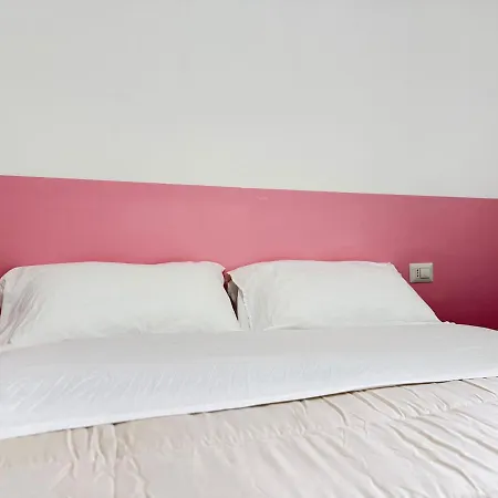Apartmán Loft Panoramico A Due Passi Dalla Stazione *